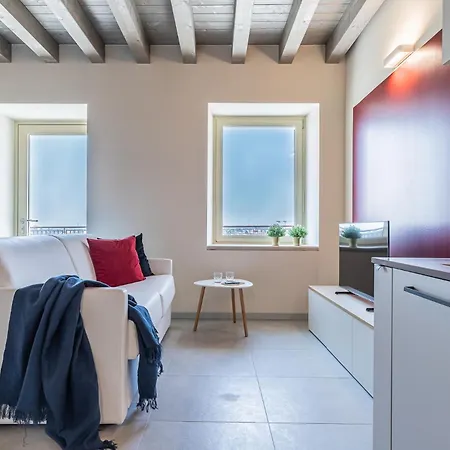 Appartement Skyline - 9d *