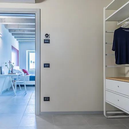 Skyline - 9d Apartment *