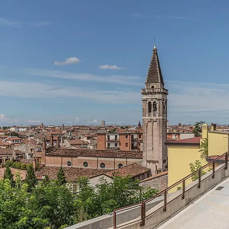 Appartement Skyline - 9d